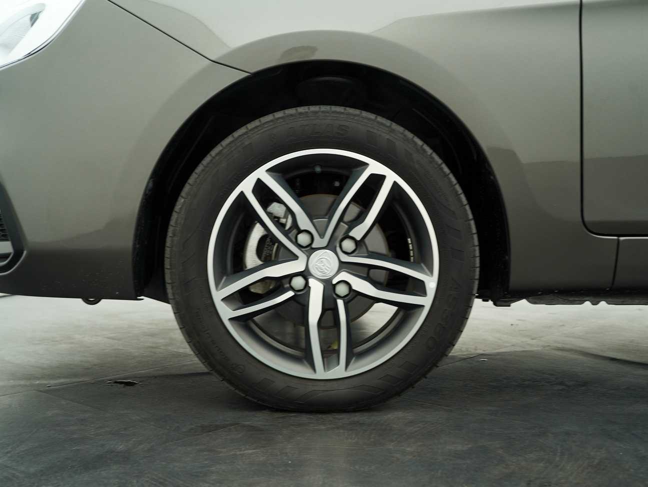 used 2021 Proton Saga Premium 1.3