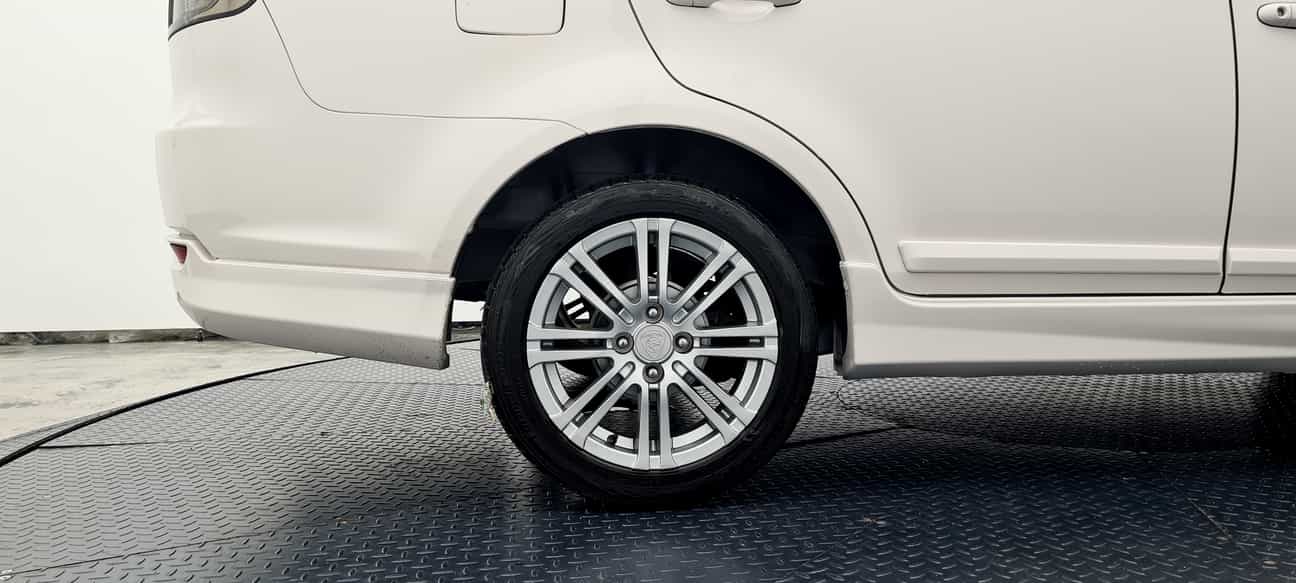 used 2013 Proton SAGA FLX SE 1.6