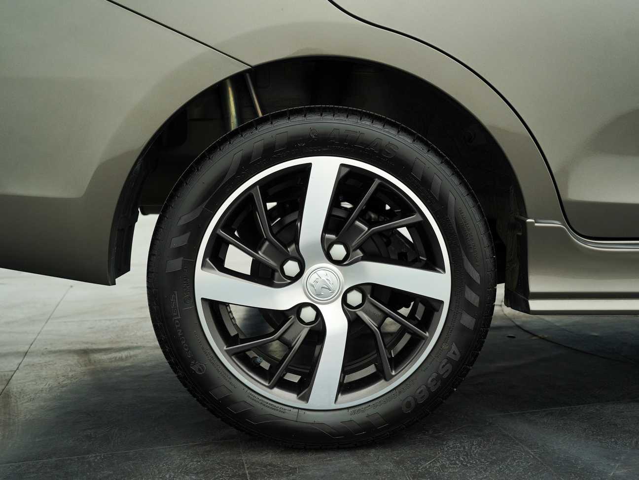 used 2023 Proton Saga Premium S 1.3