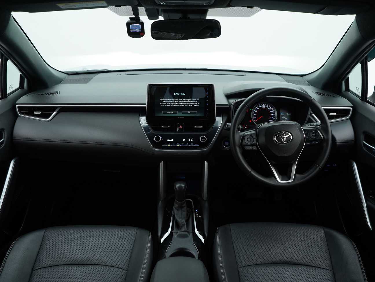 used 2022 Toyota Corolla Cross V 1.8