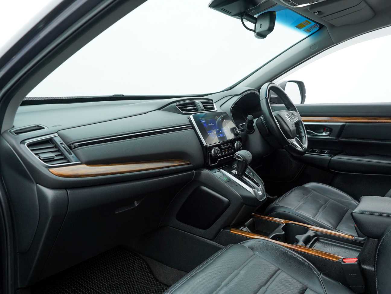 terpakai 2018 Honda CR-V TC-P VTEC 1.5