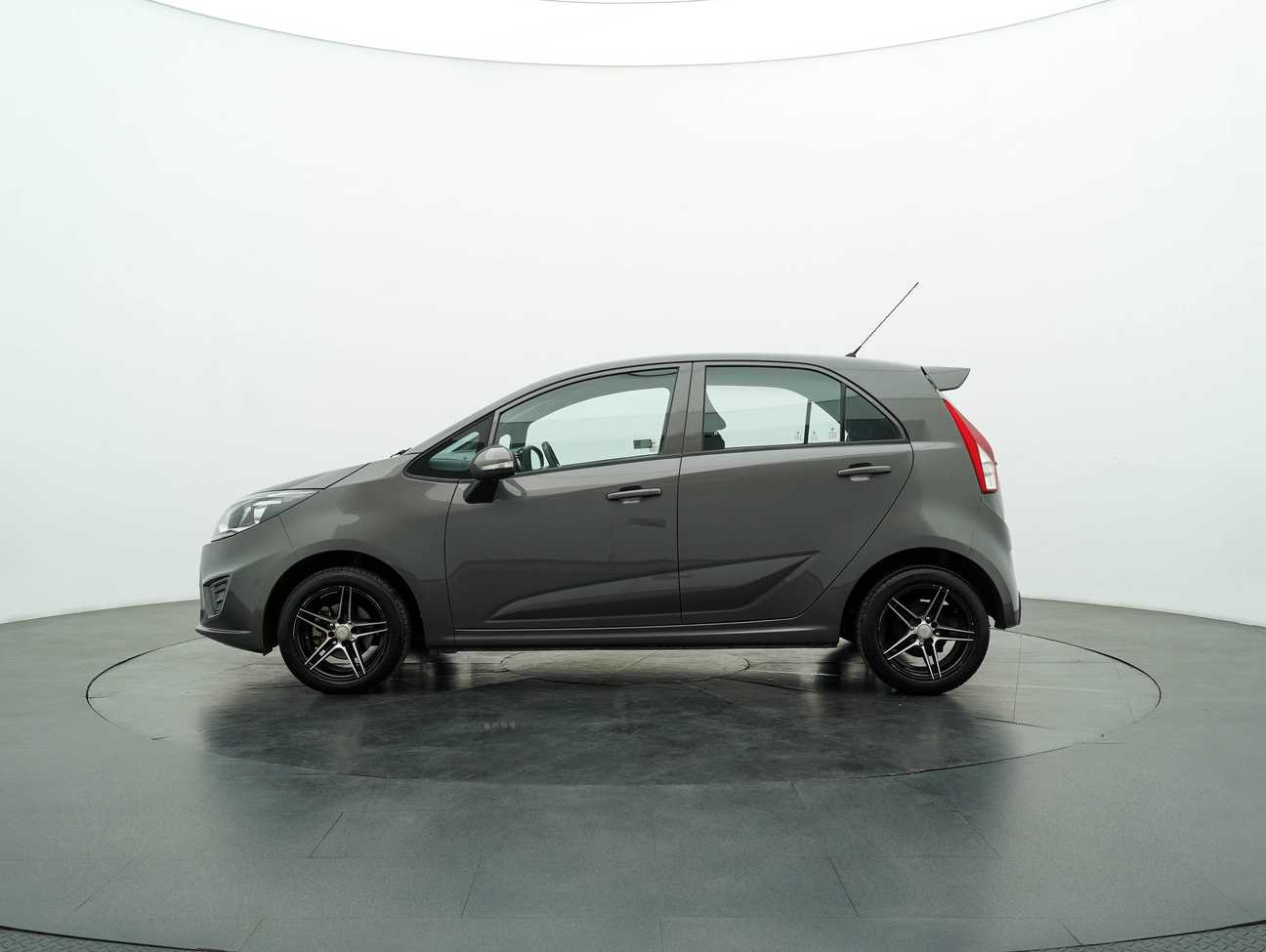 terpakai 2016 Proton Iriz Standard 1.3