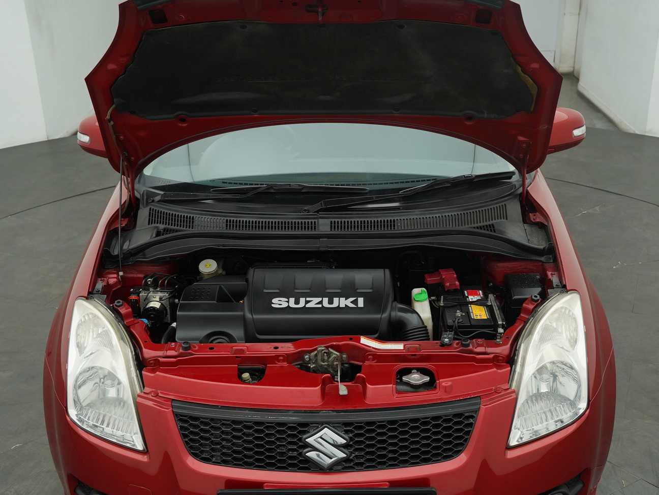 terpakai 2011 Suzuki Swift GXS 1.5