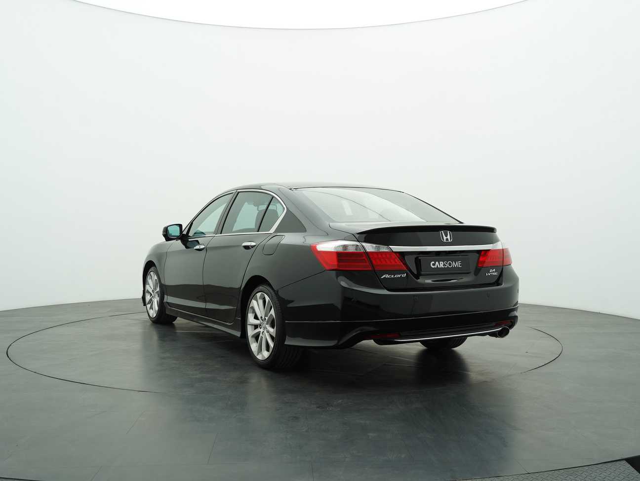 used 2014 Honda Accord VTi-L 2.4