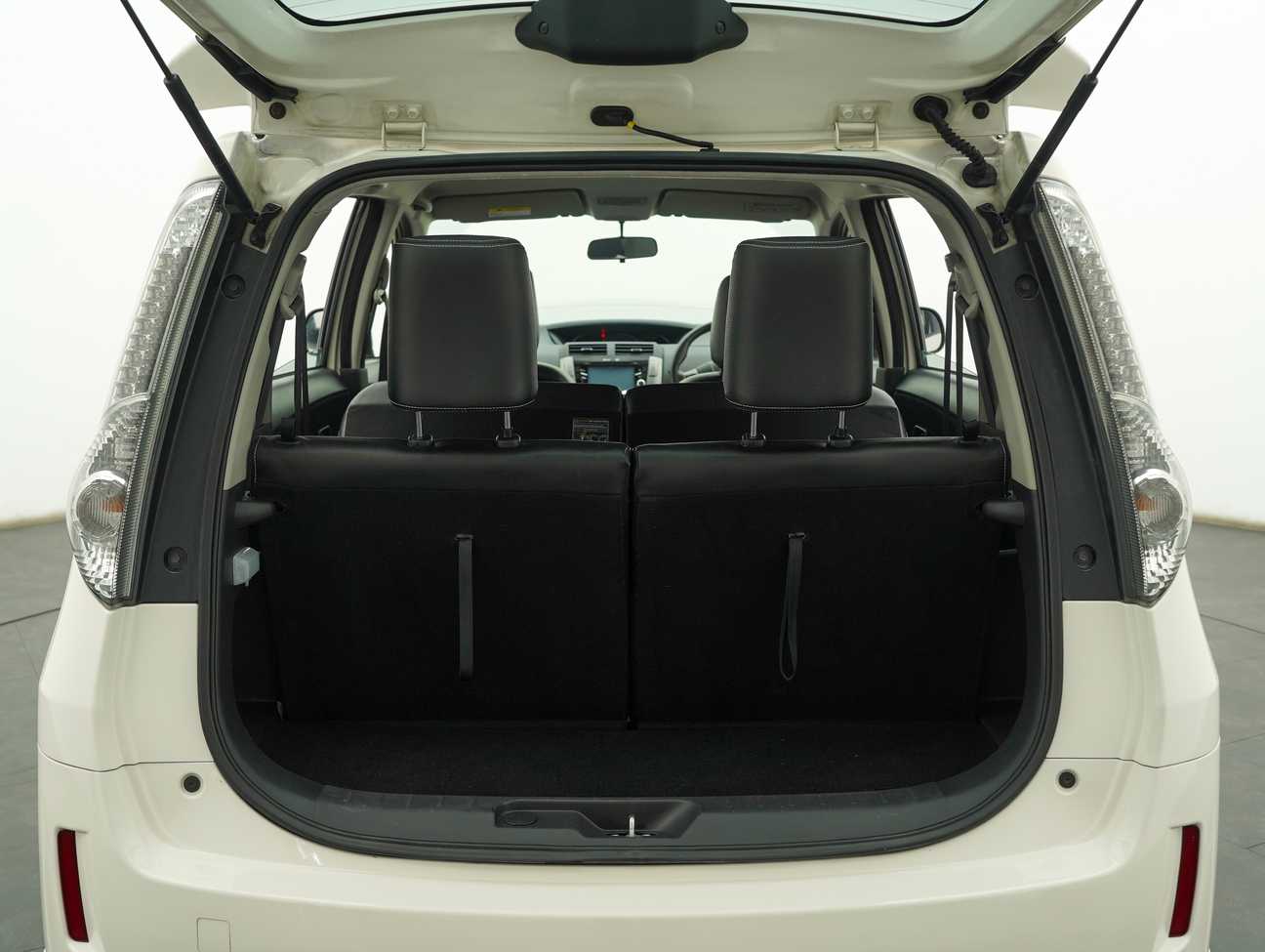 used 2016 Perodua Alza Advance 1.5