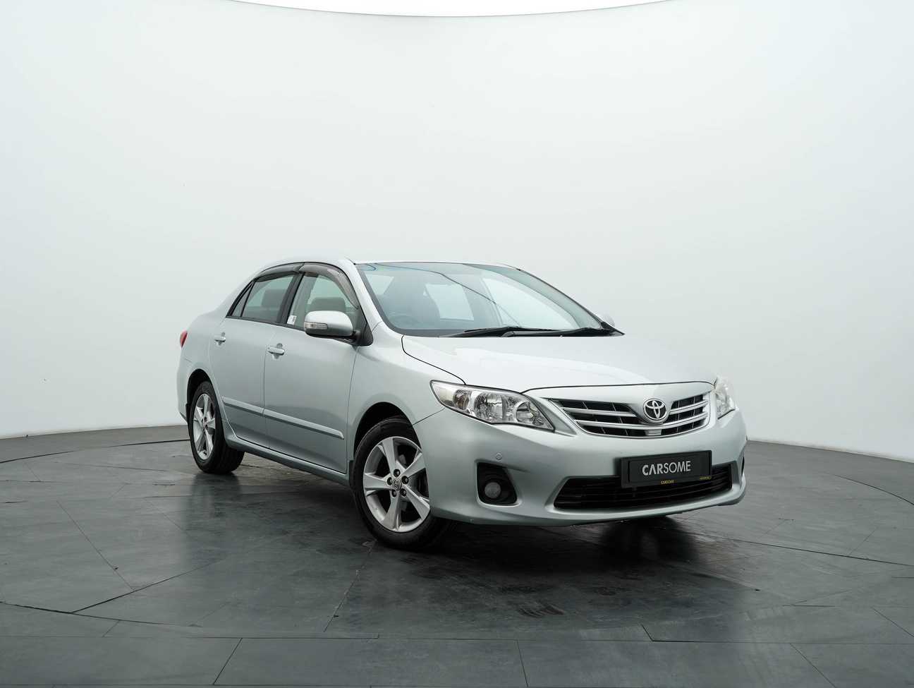 used 2013 Toyota Corolla Altis E 1.8