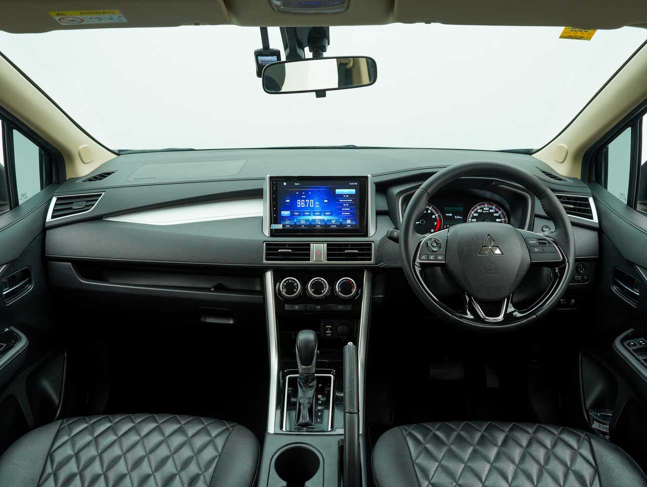 terpakai 2023 Mitsubishi Xpander  1.5