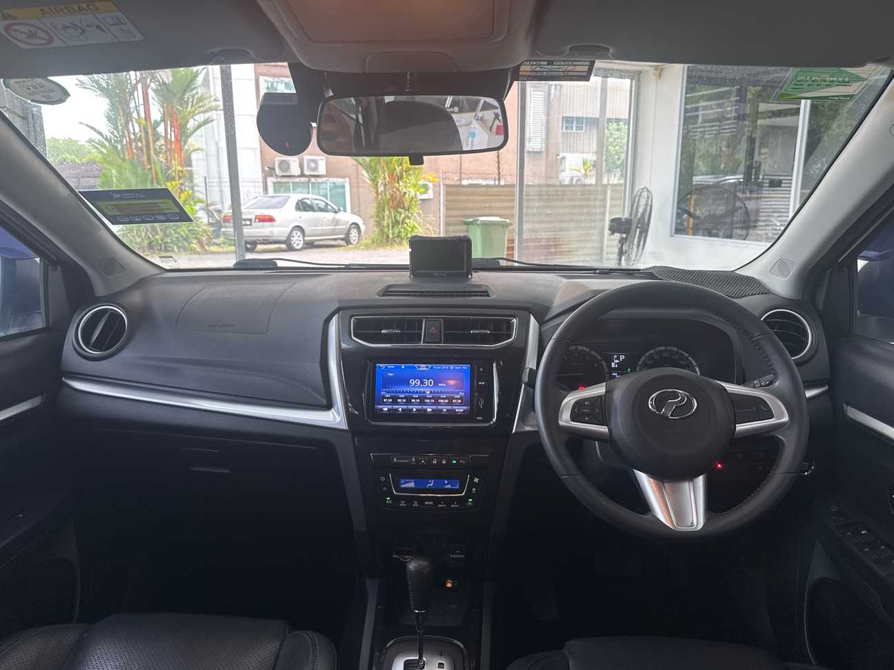 terpakai 2021 Perodua Aruz AV 1.5