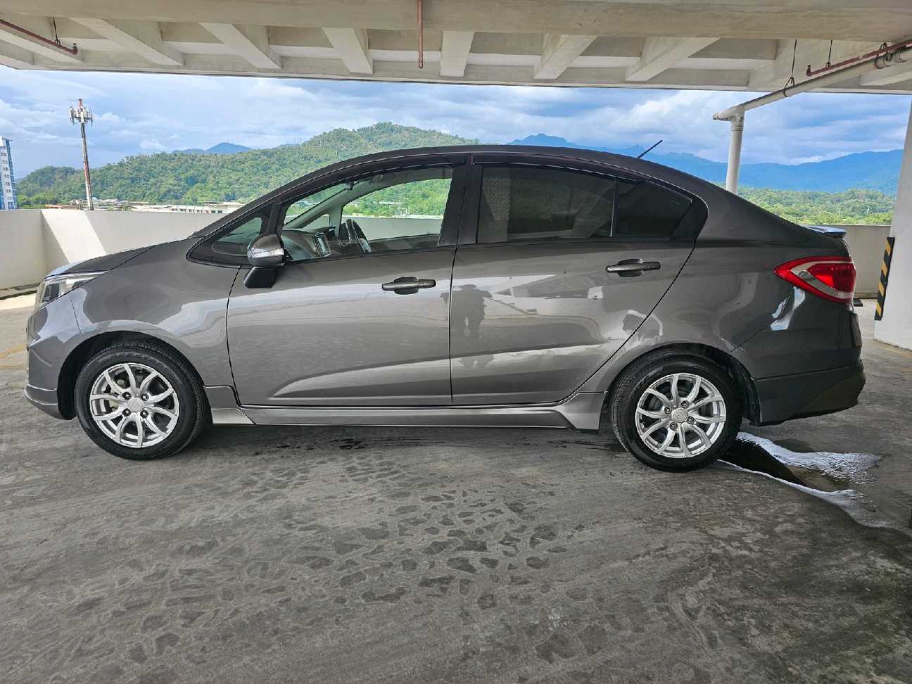 terpakai 2018 Proton Persona Premium 1.6