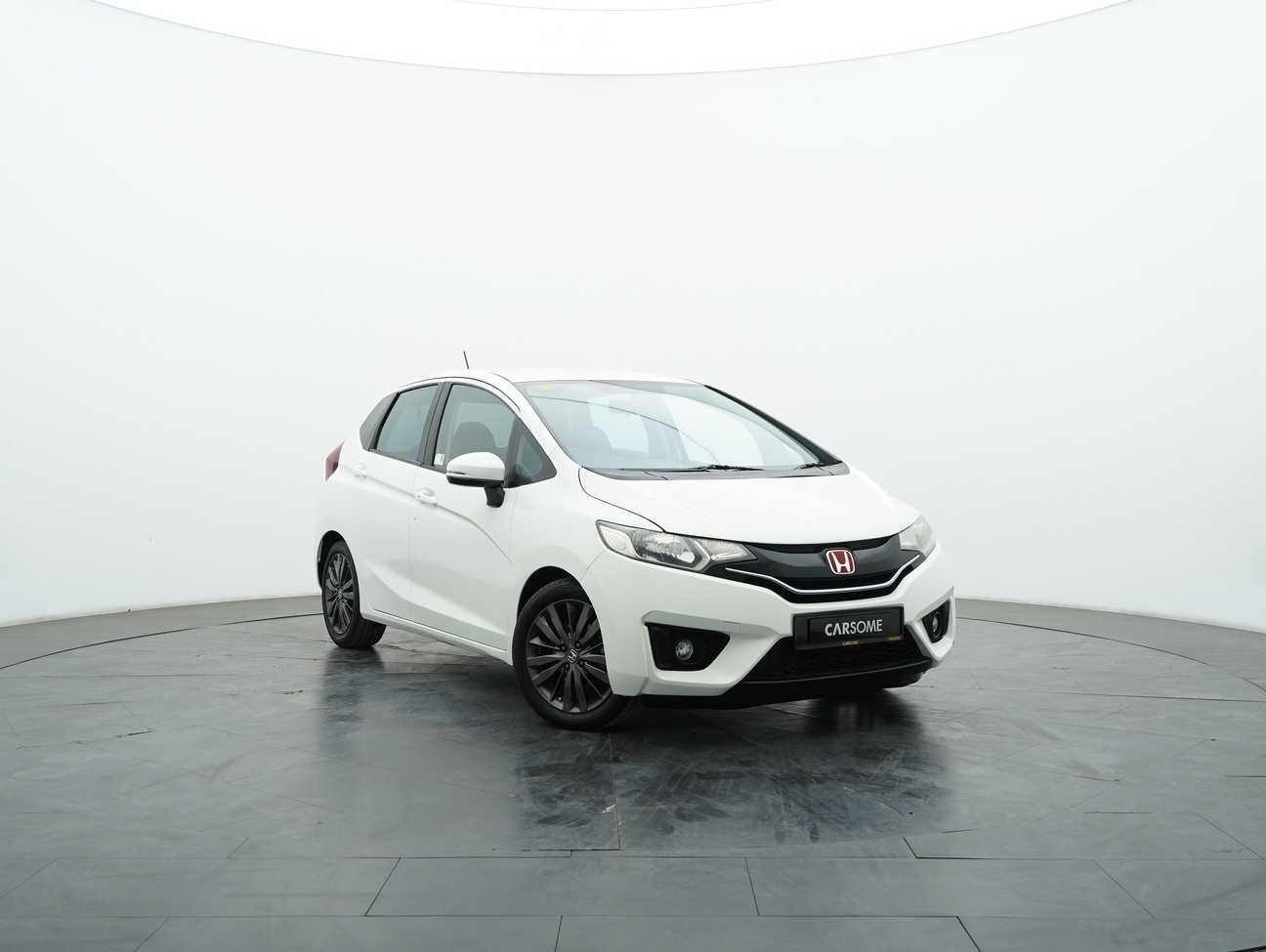 used 2014 Honda Jazz V 1.5