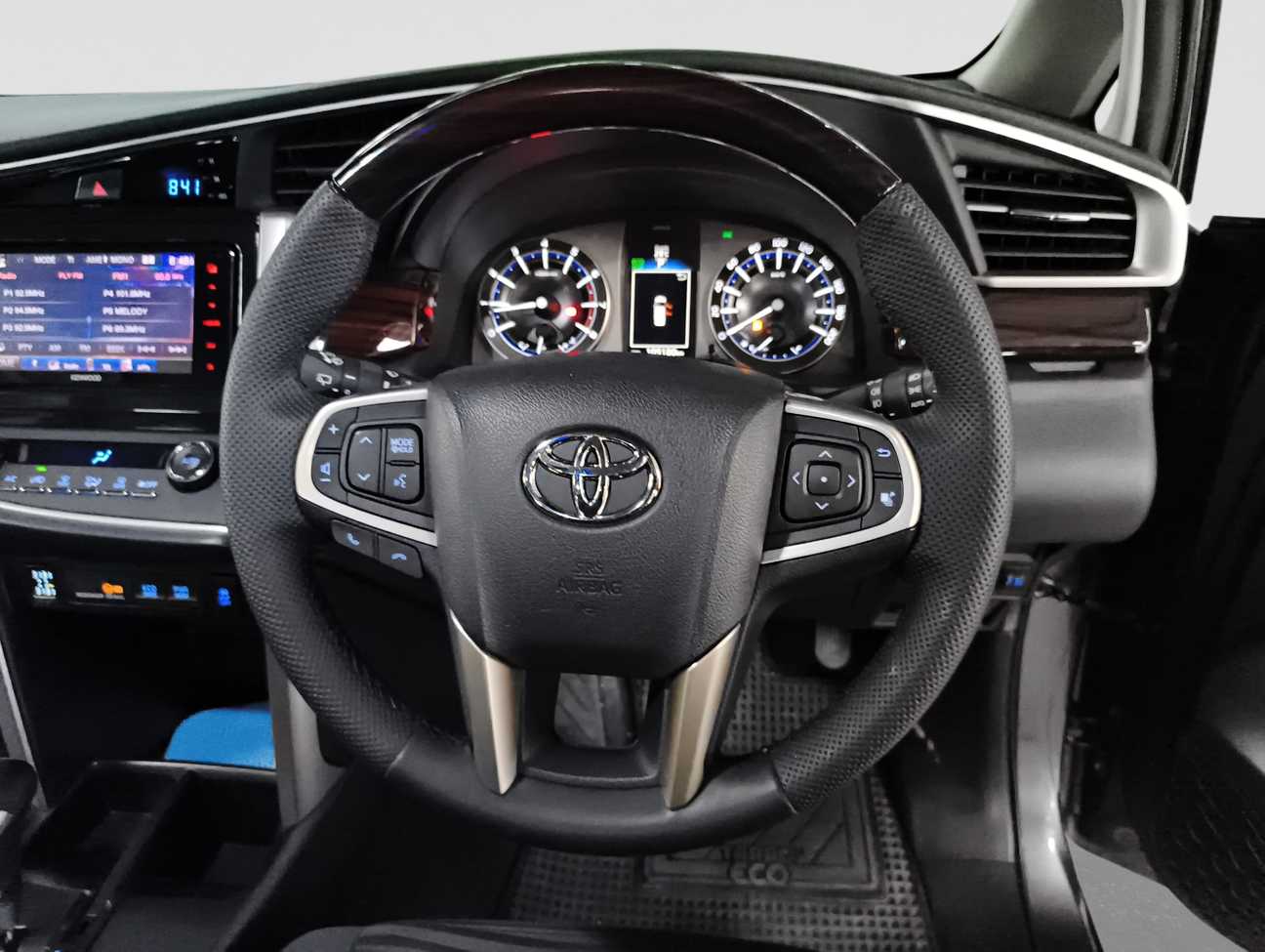 used 2017 Toyota Innova G 2.0