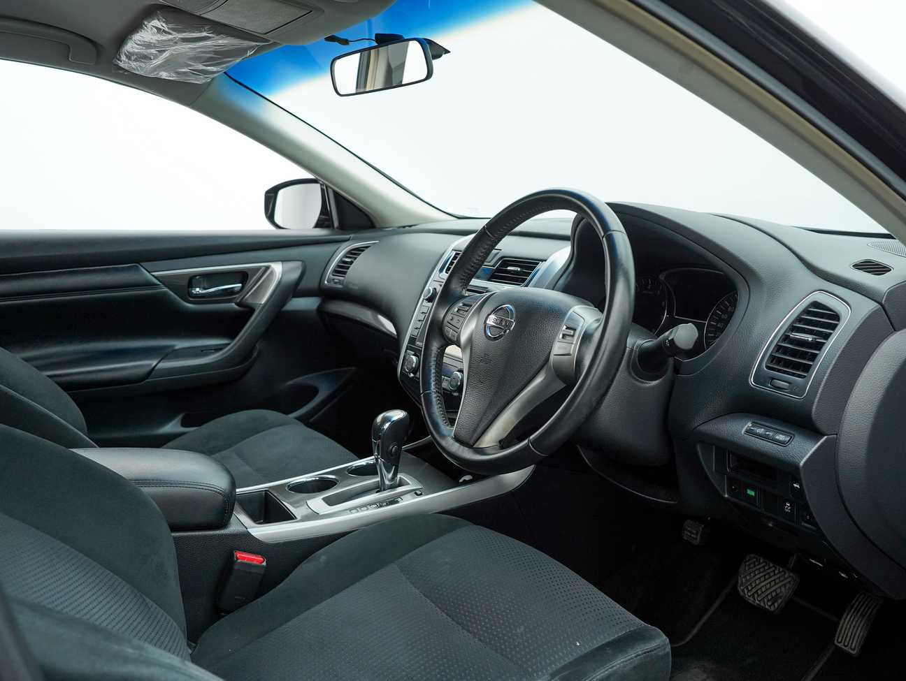 terpakai 2015 Nissan Teana XE 2.0