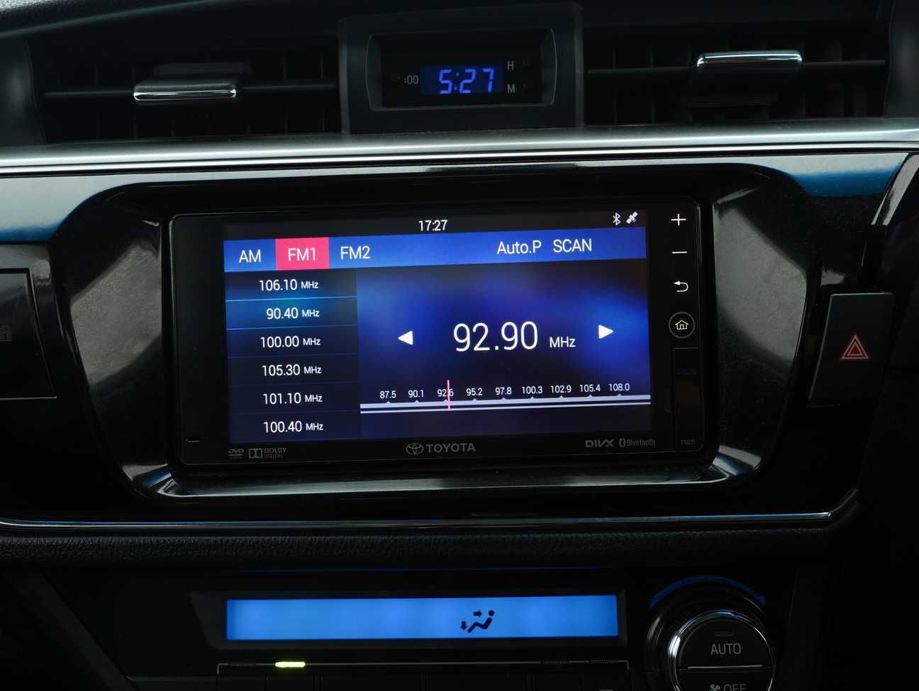 used 2016 Toyota COROLLA ALTIS G 1.8