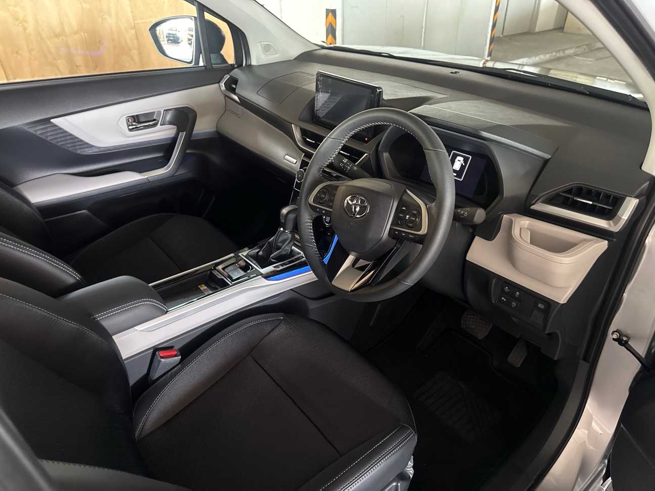 terpakai 2026 Toyota Veloz  1.5
