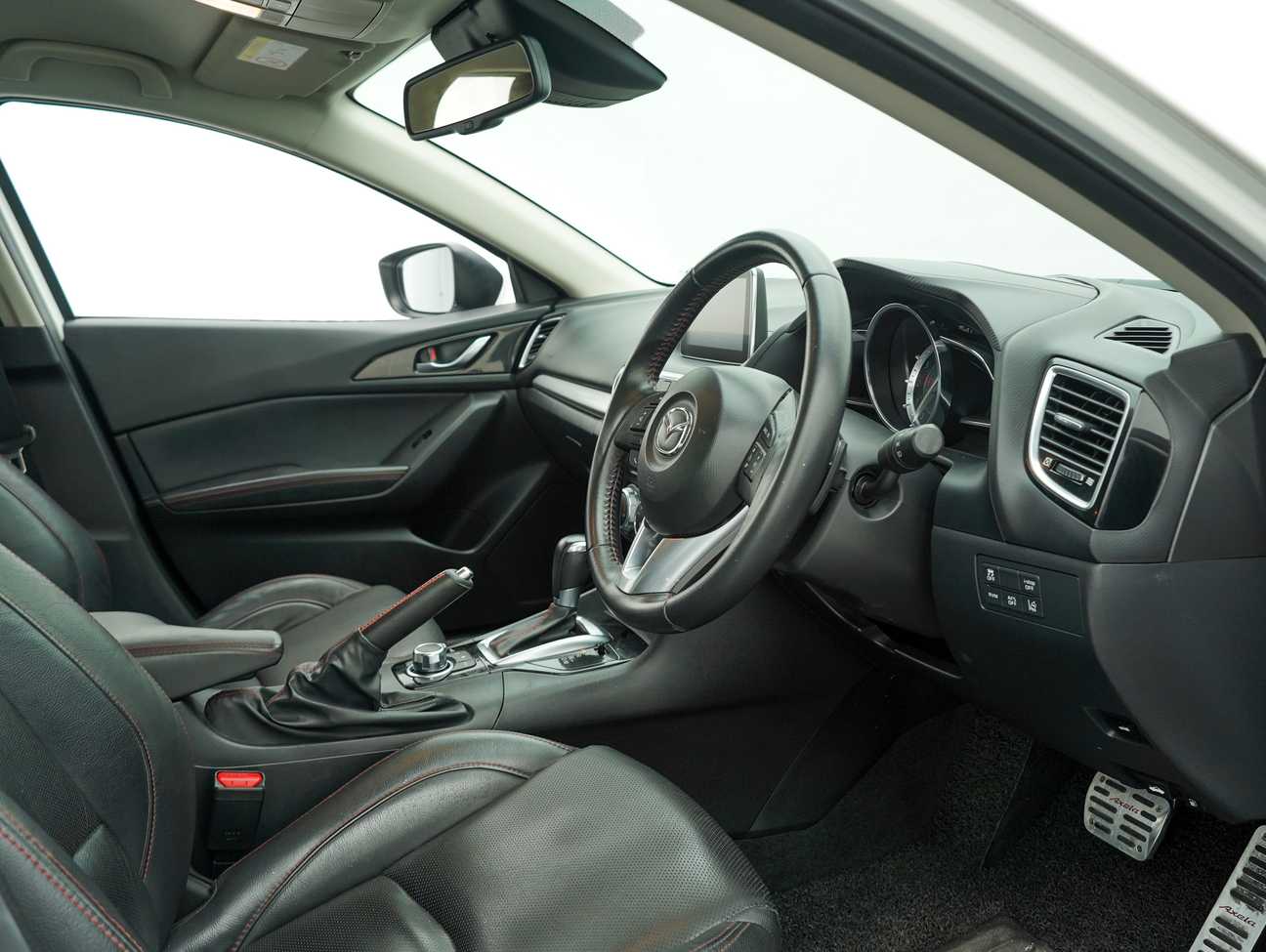 used 2015 Mazda 3 SKYACTIV-G High 2.0