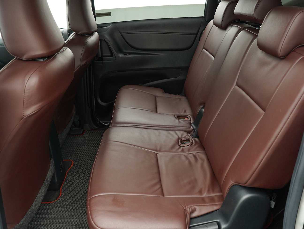 used 2018 Toyota Sienta V 1.5