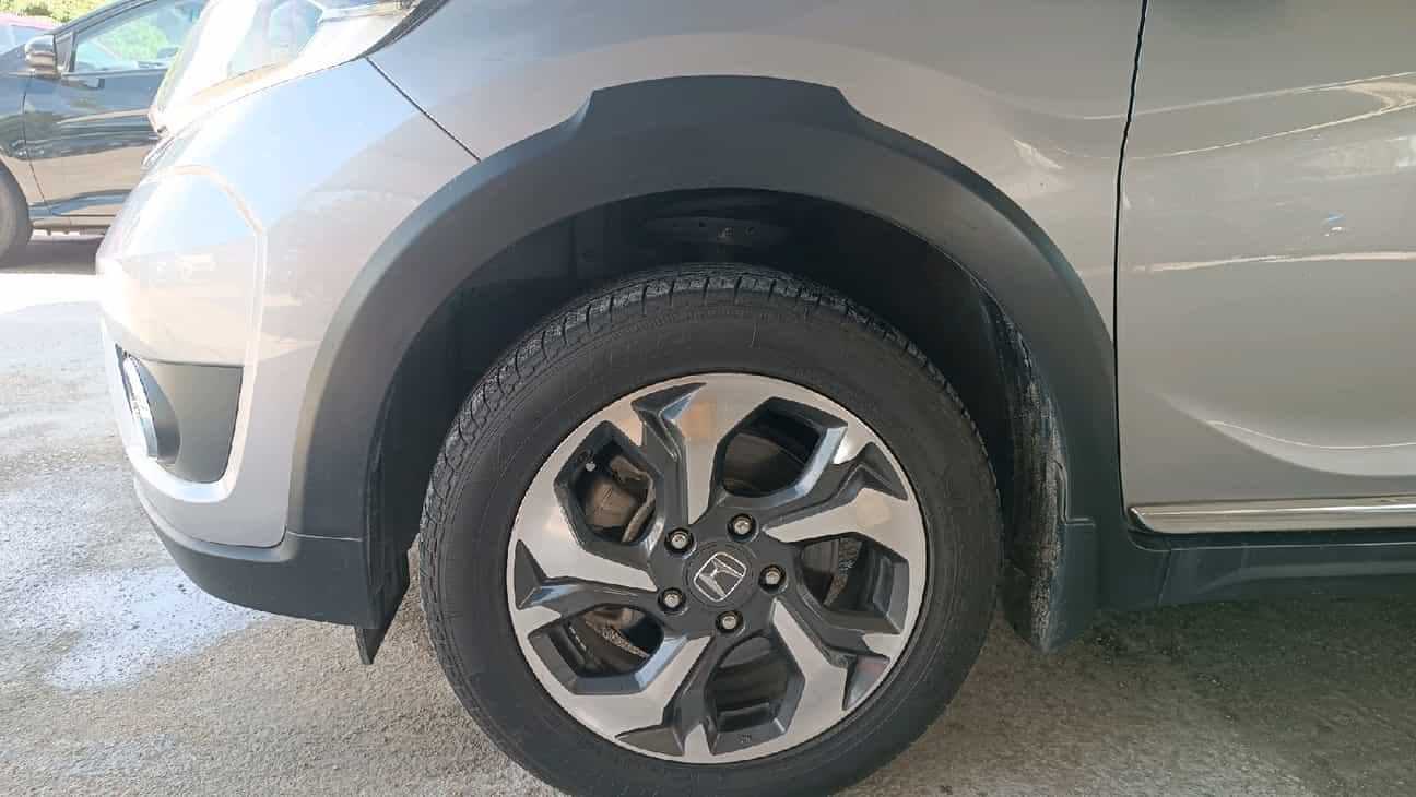 used 2019 Honda BR-V V 1.5