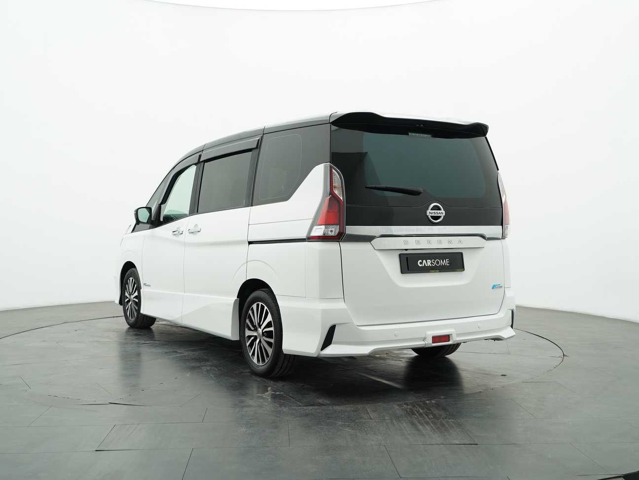 terpakai 2022 Nissan Serena S-Hybrid High-Way Star (2 Tone) 2.0