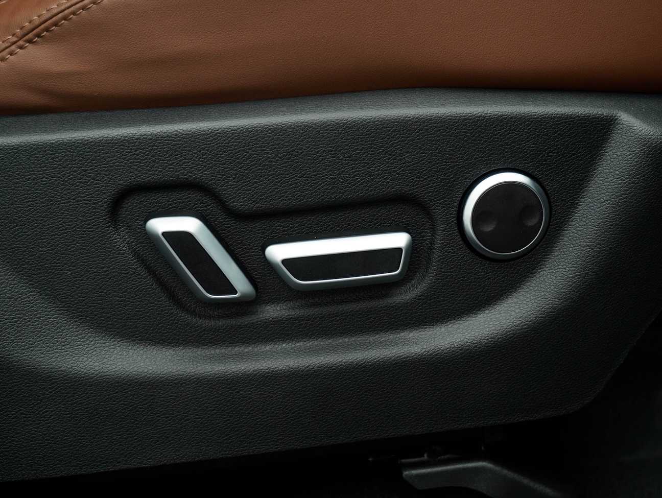 terpakai 2020 Proton X70 TGDI Premium 1.8
