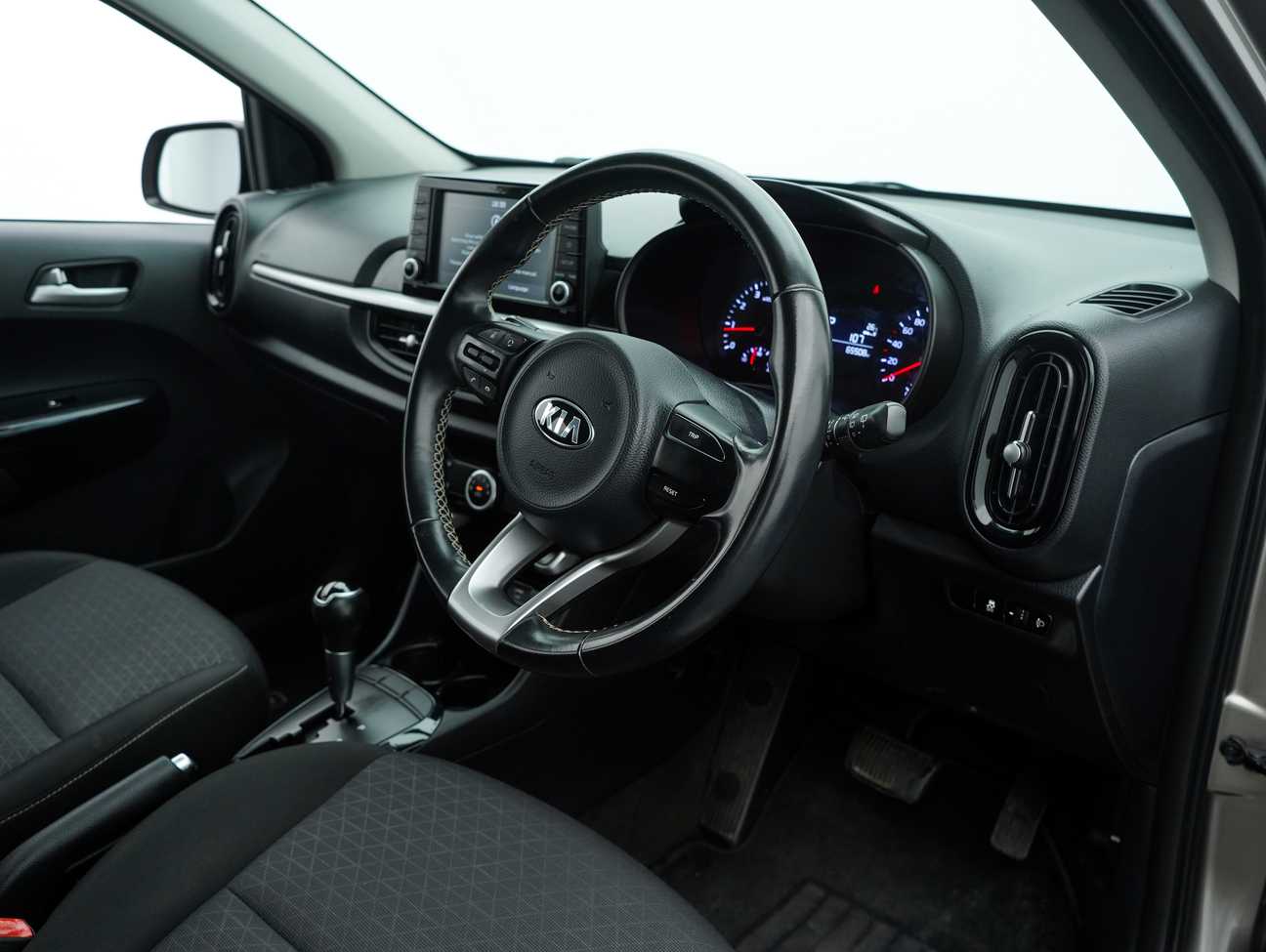 terpakai 2018 Kia Picanto EX 1.2