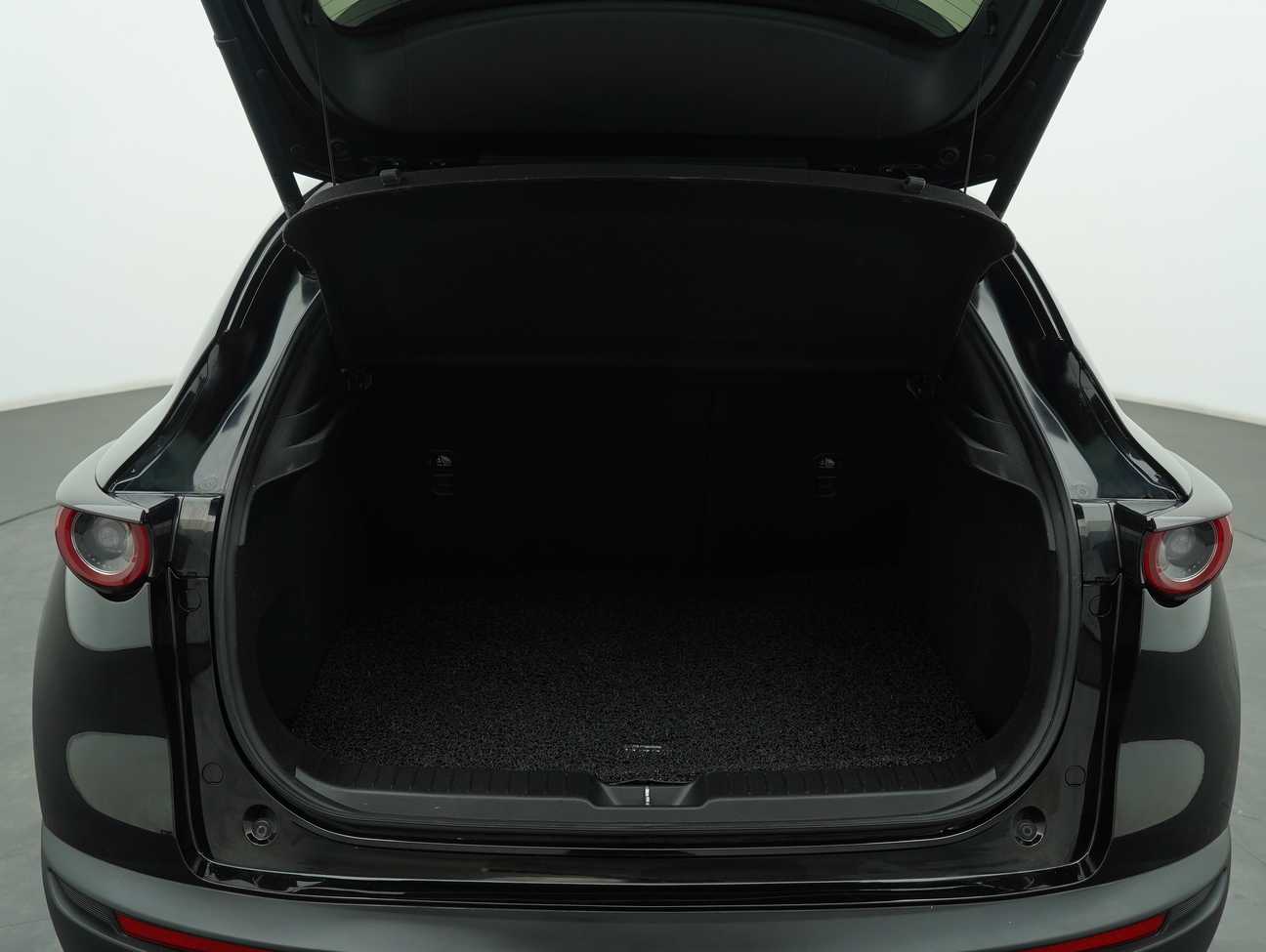 terpakai 2021 Mazda CX-30 SKYACTIV-G Core GVC Plus 2.0