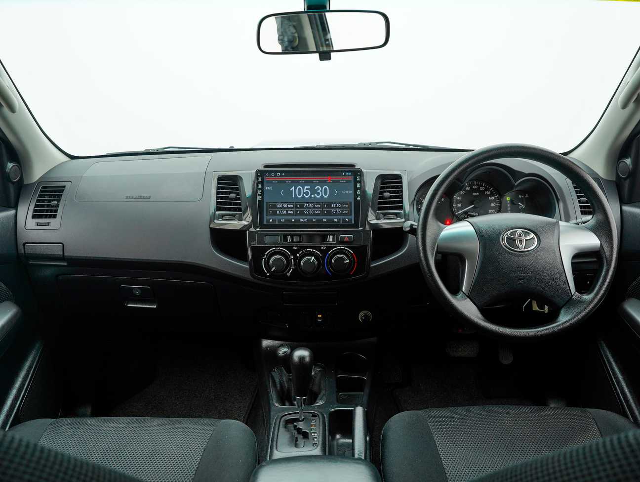 used 2014 Toyota Hilux G VNT 2.5