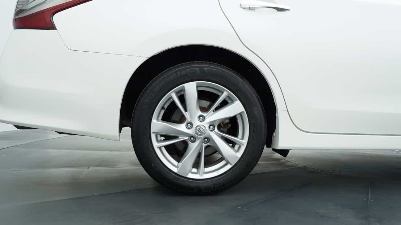 terpakai 2014 Nissan TEANA XV 2.5