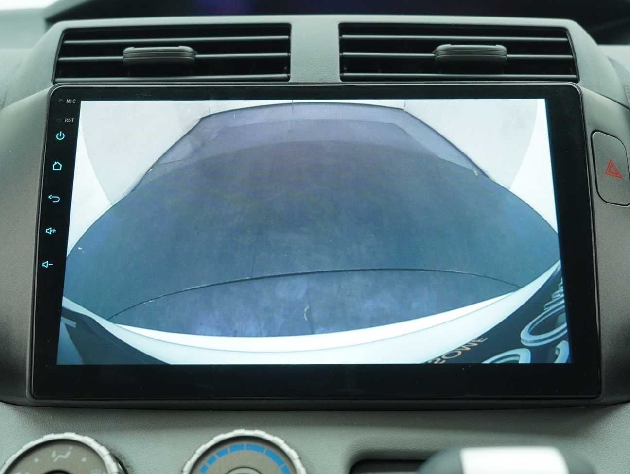 terpakai 2013 Perodua Alza EZi 1.5