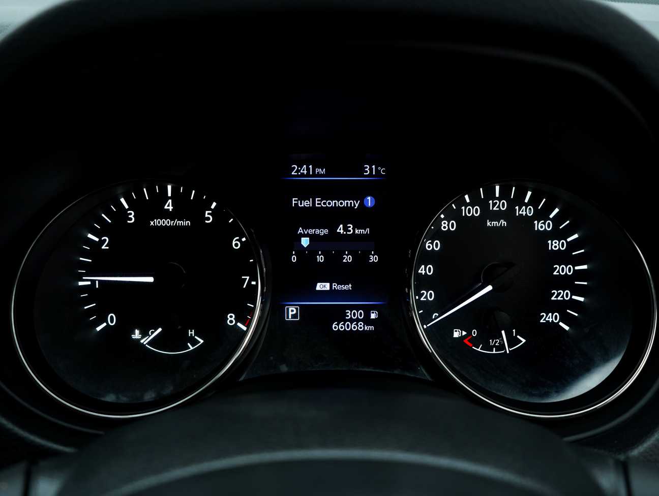 used 2021 Nissan X-Trail Mid 2.0