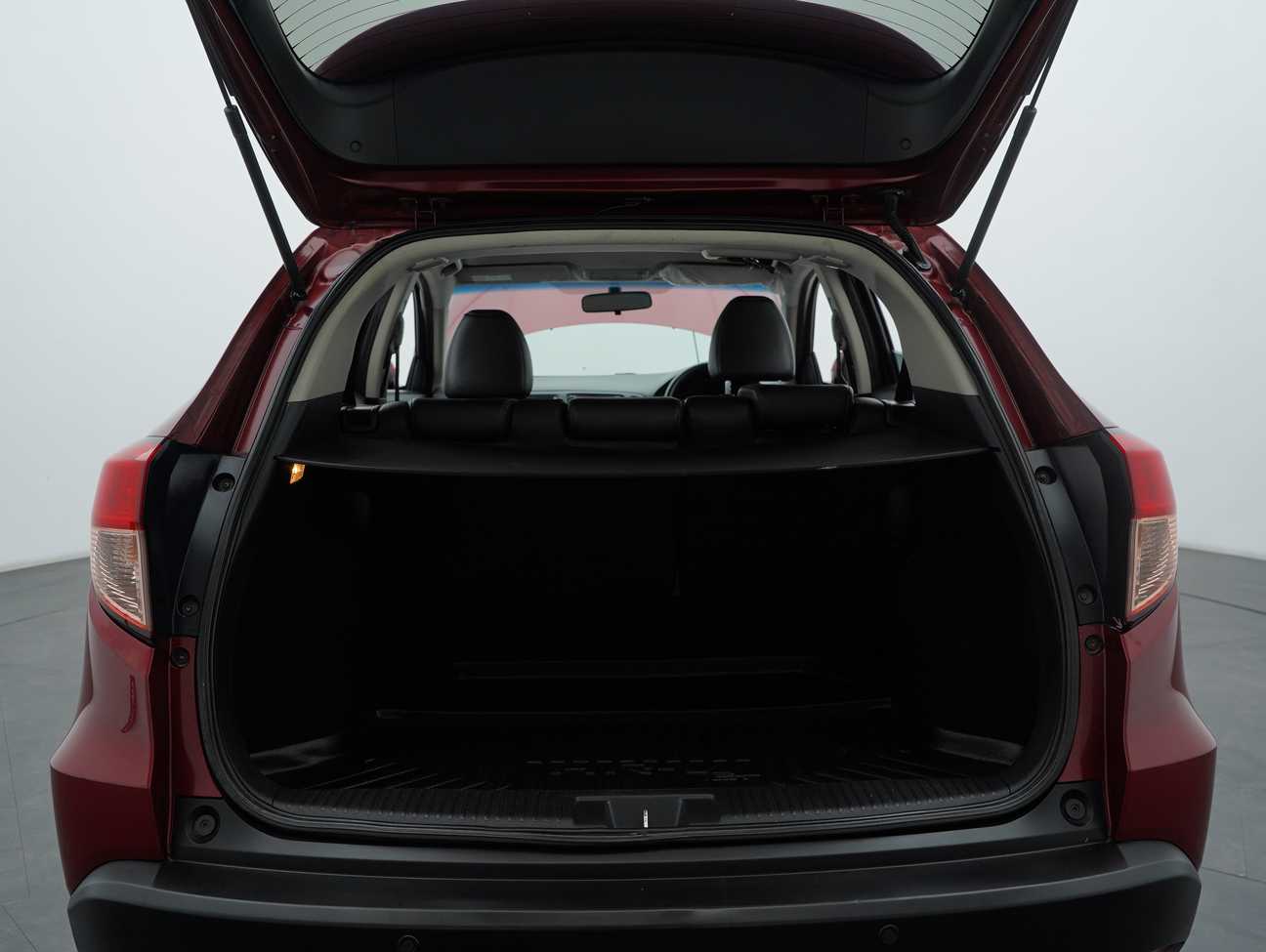 used 2017 Honda HR-V V 1.8