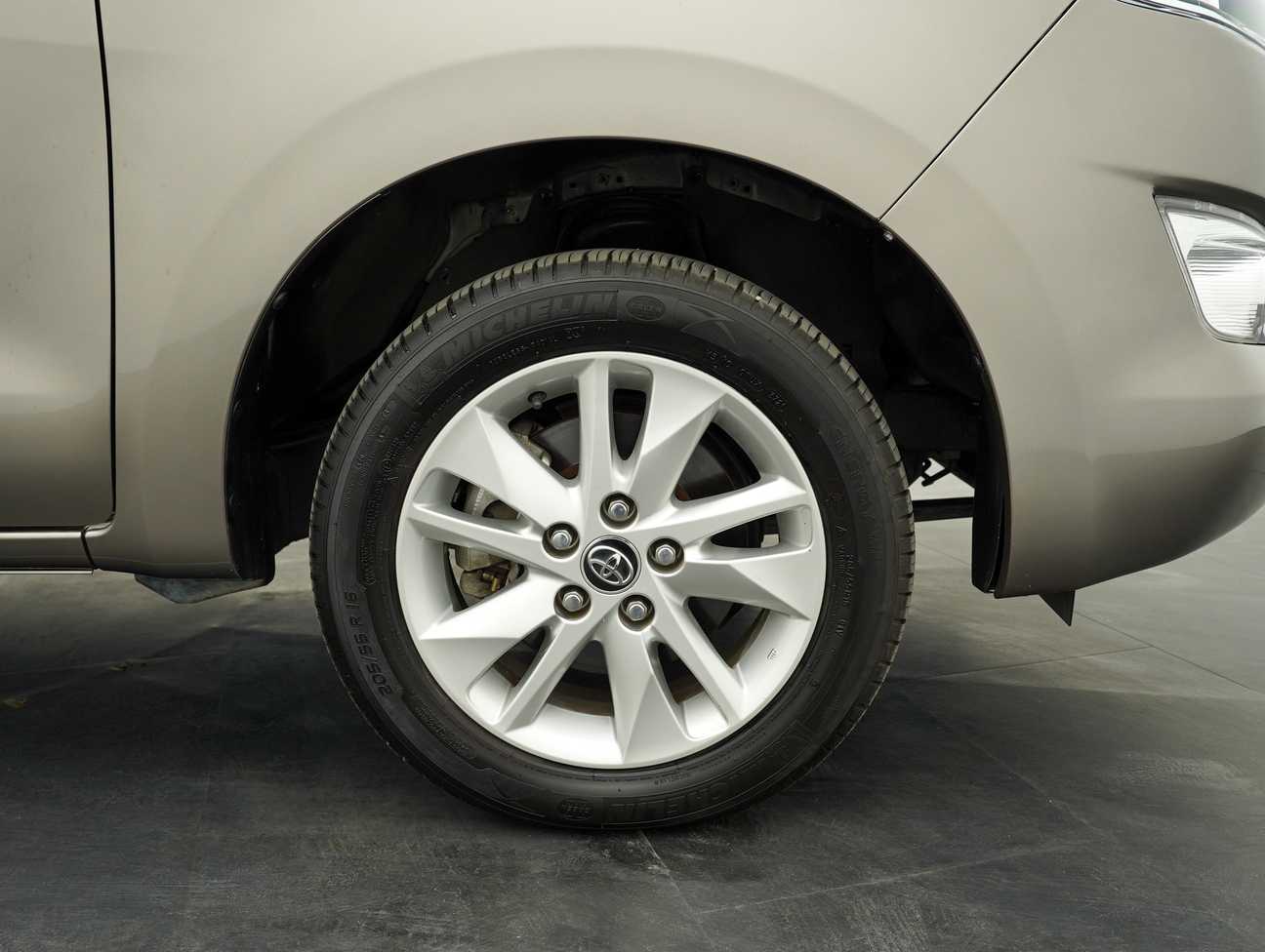 used 2017 Toyota Innova G 2.0