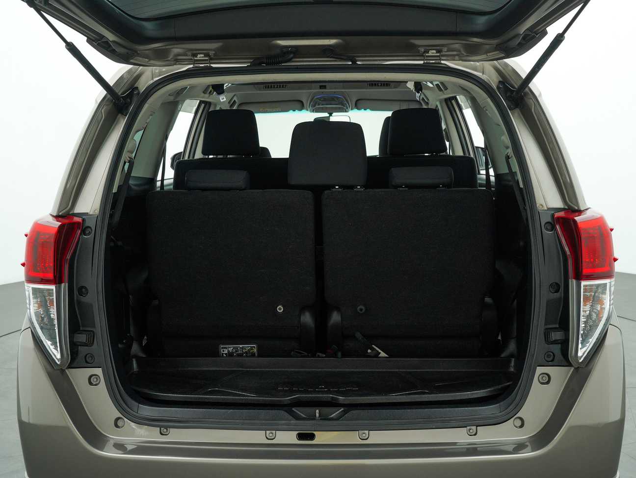 used 2017 Toyota Innova G 2.0