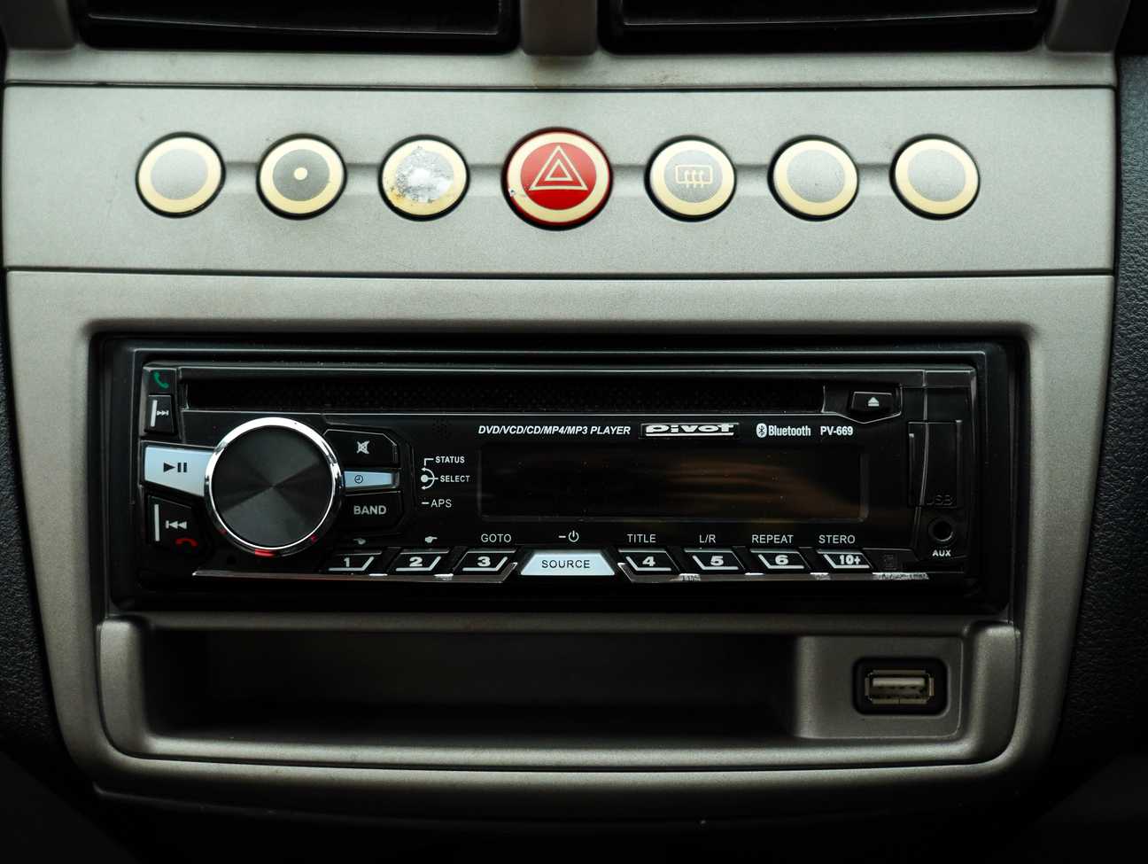 used 2014 Proton Persona SV 1.6