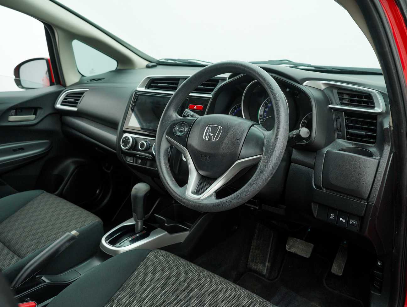 terpakai 2016 Honda Jazz E 1.5