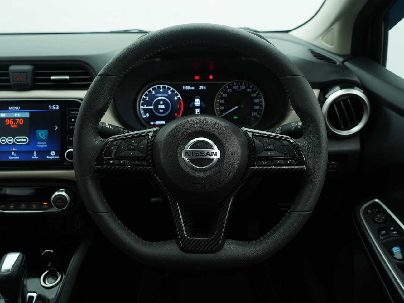 used 2021 Nissan Almera VLT 1.0