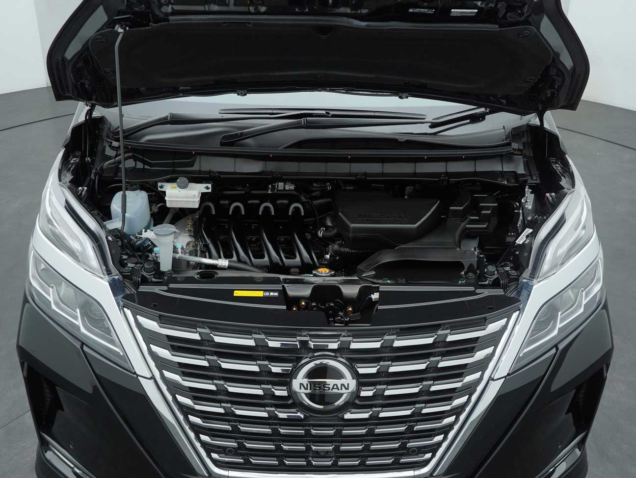 used 2025 Nissan Serena S-Hybrid High-Way Star 2.0