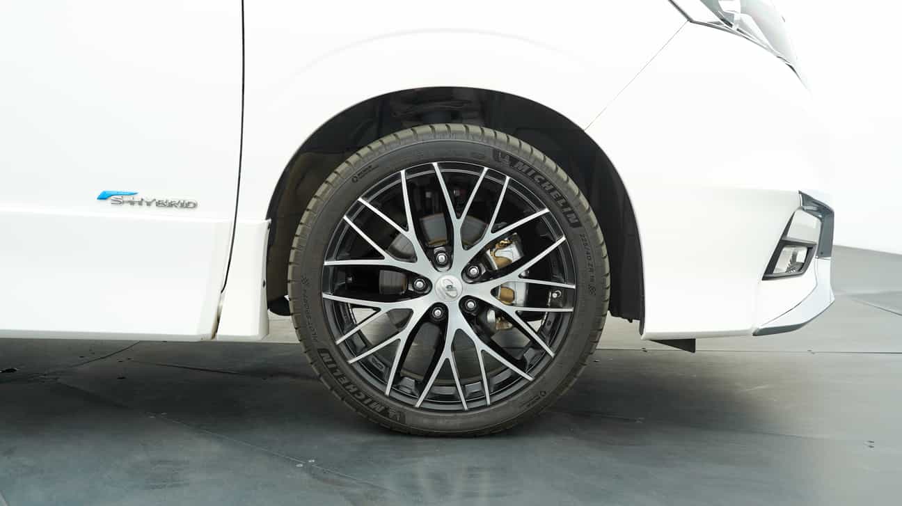 used 2021 Nissan SERENA S-HYBRID HIGH-WAY STAR (CKD) 2.0