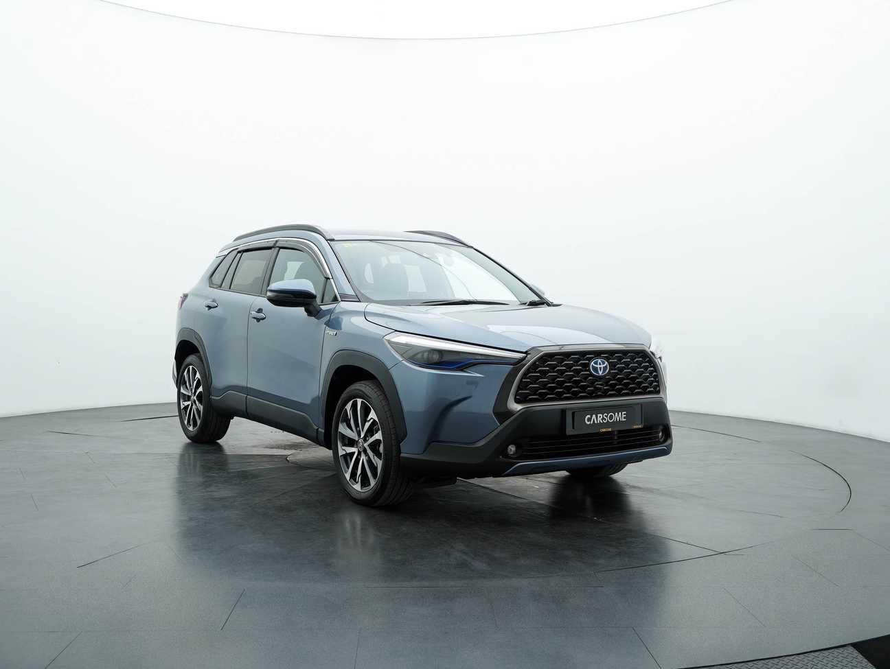 used 2023 Toyota Corolla Cross Hybrid 1.8