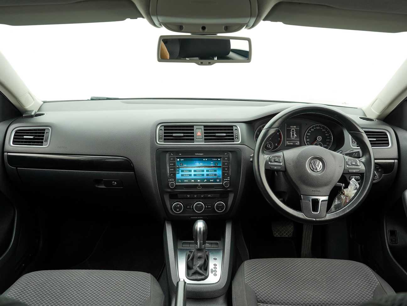 terpakai 2015 Volkswagen Jetta TSI 1.4