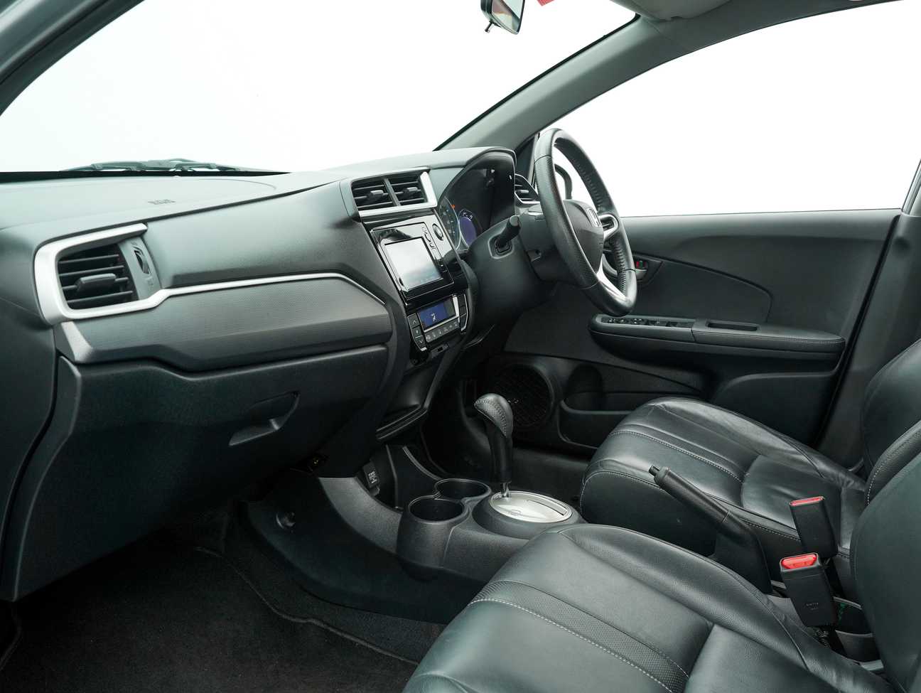 used 2018 Honda BR-V V 1.5