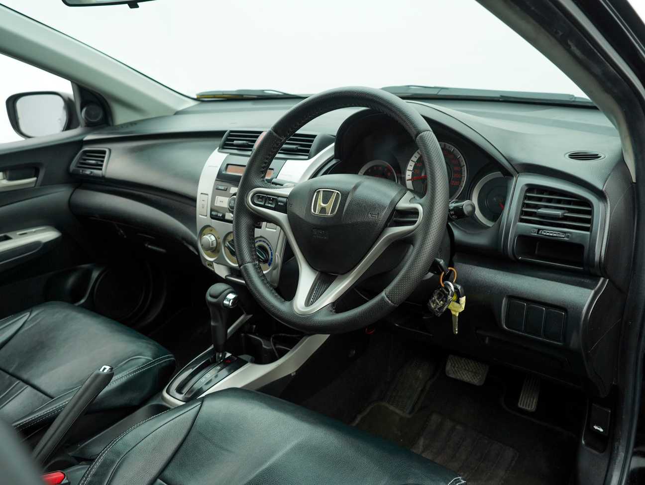 terpakai 2010 Honda City E 1.5