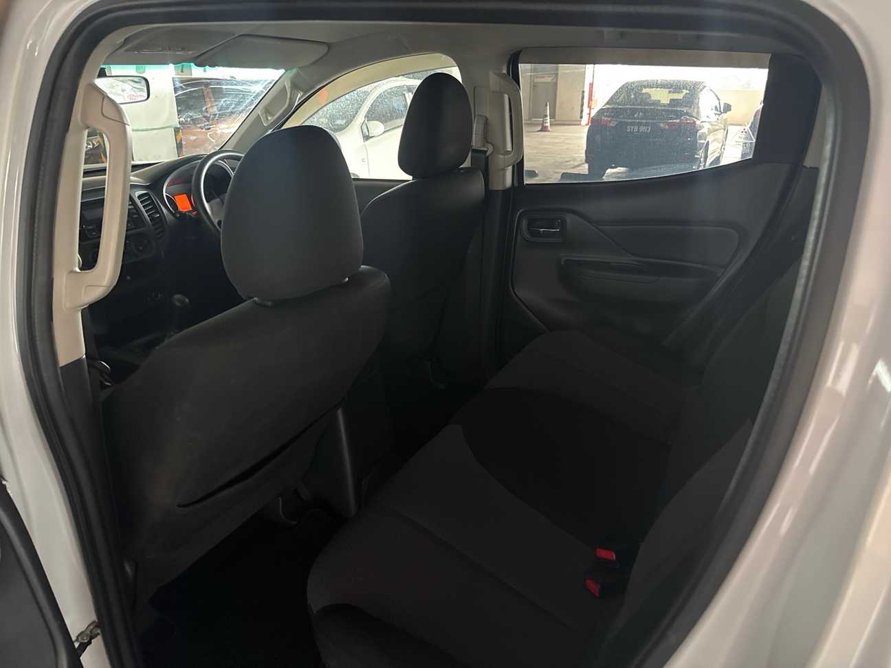 used 2021 Mitsubishi Triton VGT Dual Cab 4X4 2.4