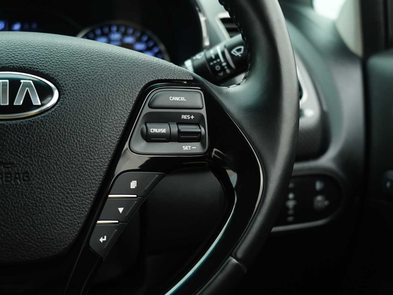 terpakai 2022 Kia Cerato YD 1.6