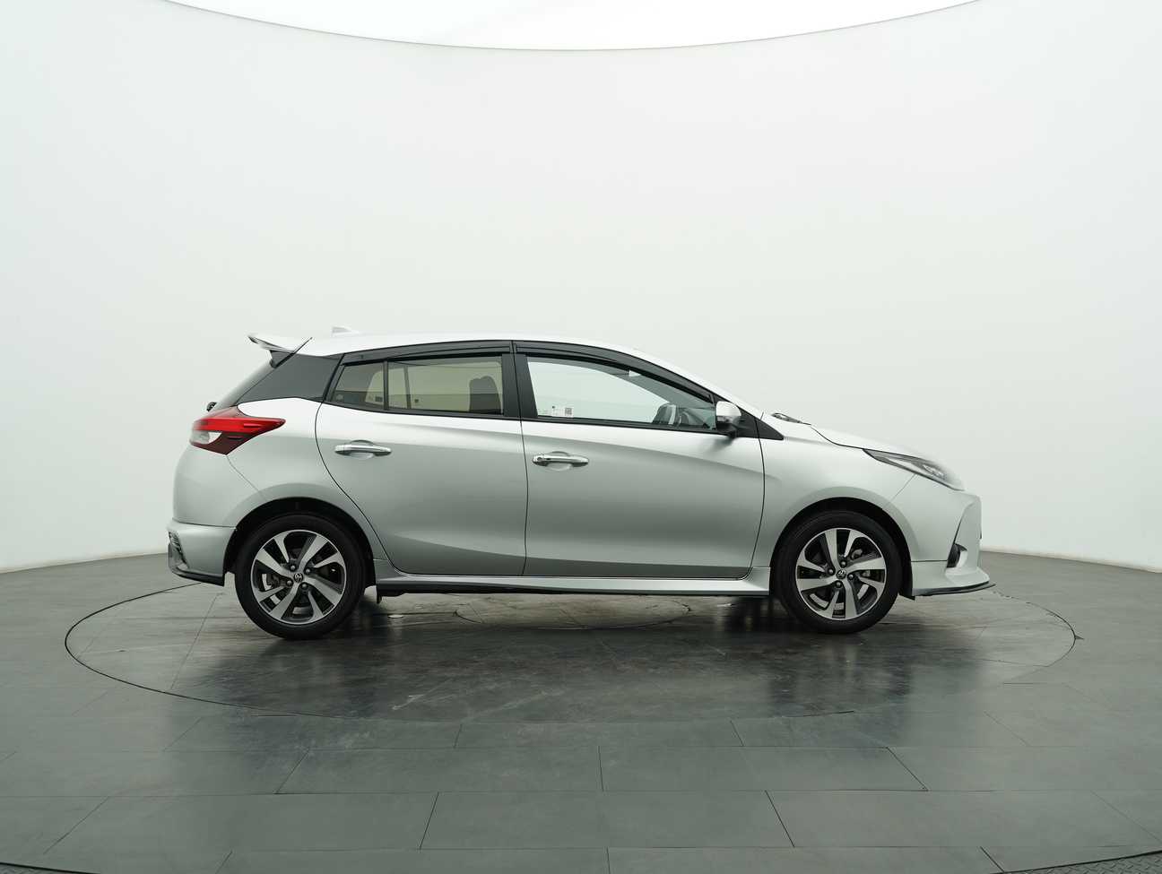 used 2022 Toyota Yaris G 1.5