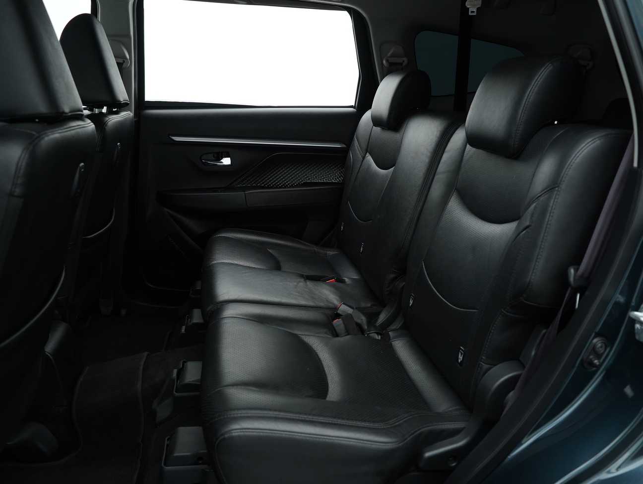 terpakai 2020 Perodua Aruz AV 1.5