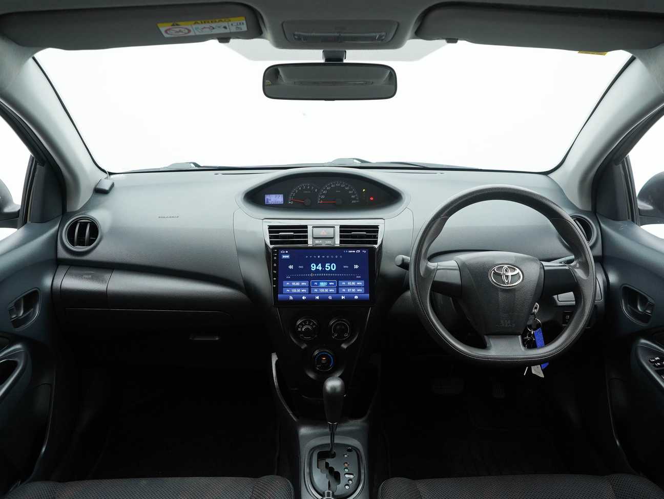 terpakai 2013 Toyota Vios J 1.5