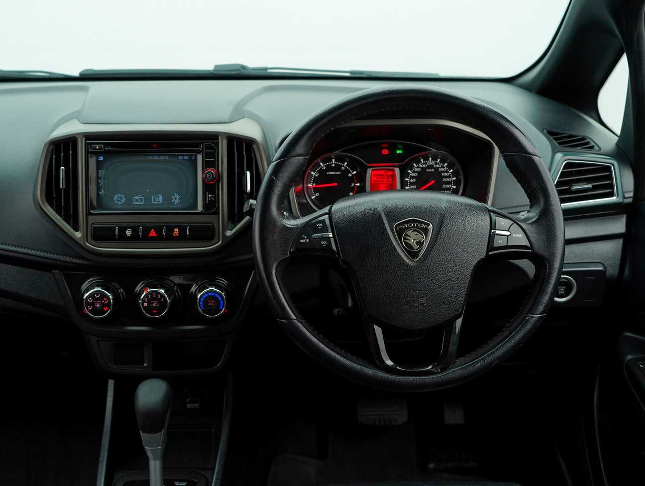terpakai 2014 Proton Iriz Premium 1.6