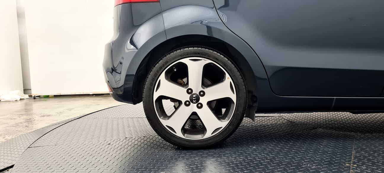 used 2014 Kia RIO UB 1.4