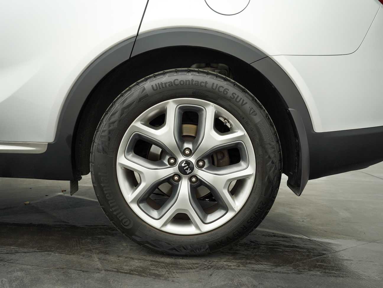 terpakai 2017 Kia Sorento MS 2.4