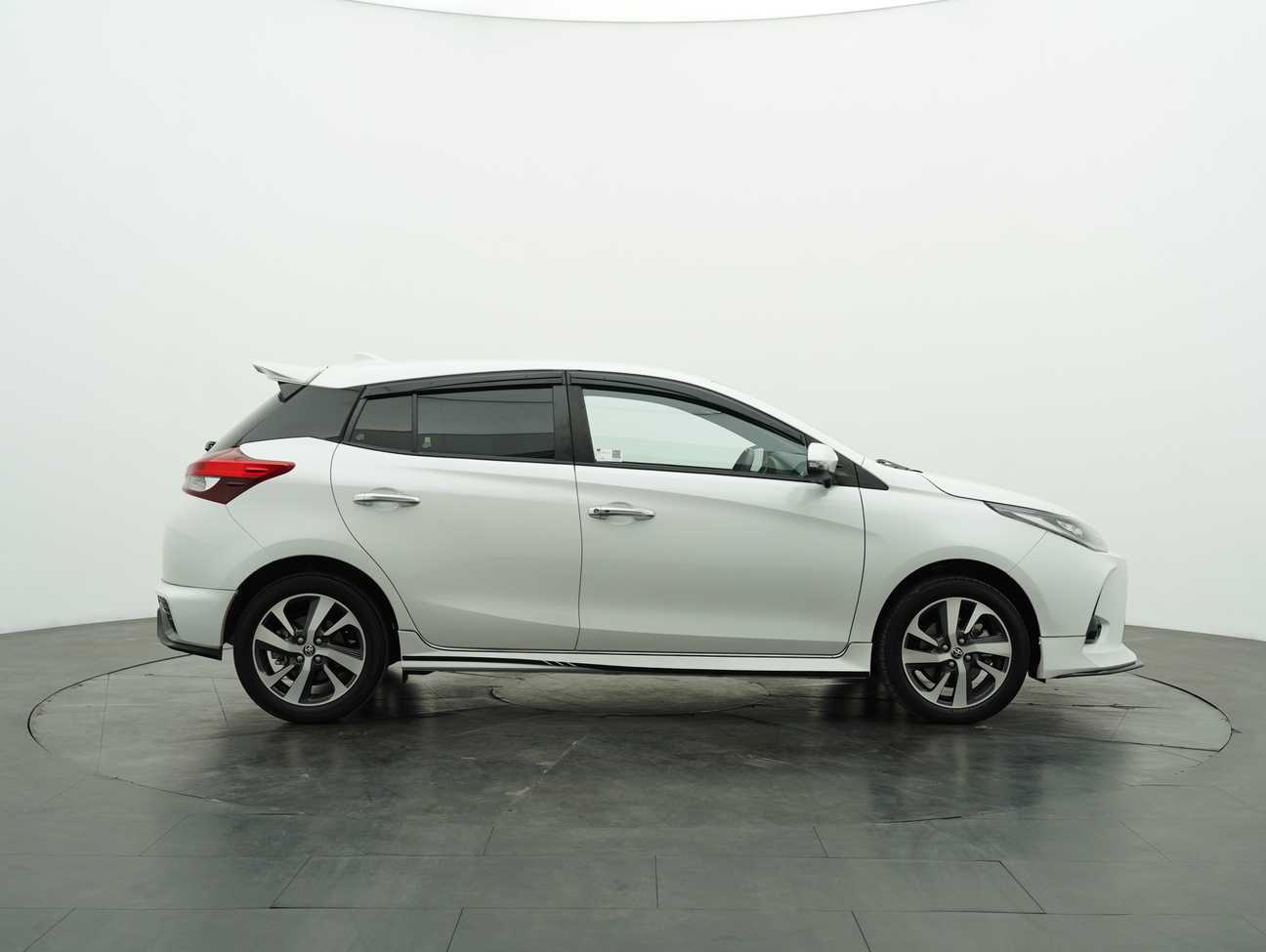 terpakai 2023 Toyota Yaris G 1.5